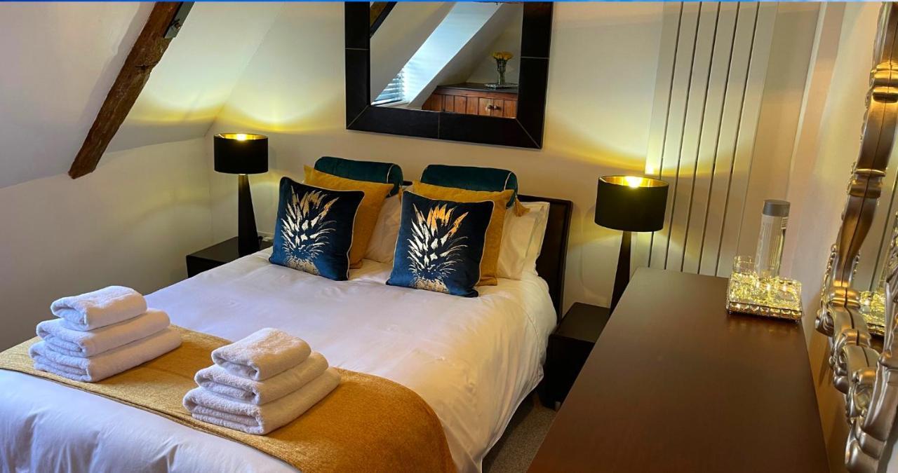Stunning Luxury Apartment In Central Lymington Exterior foto
